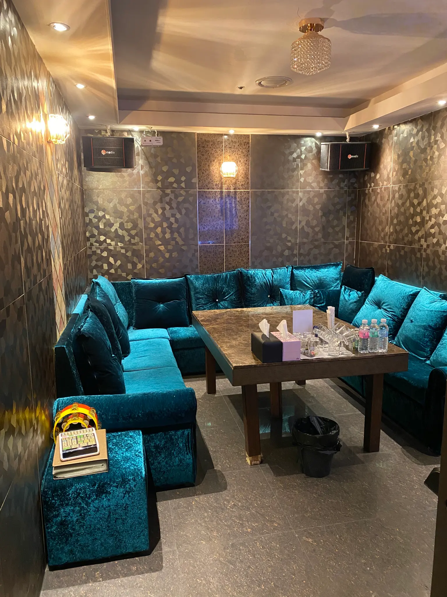 스카이 룸 내부 이미지 1